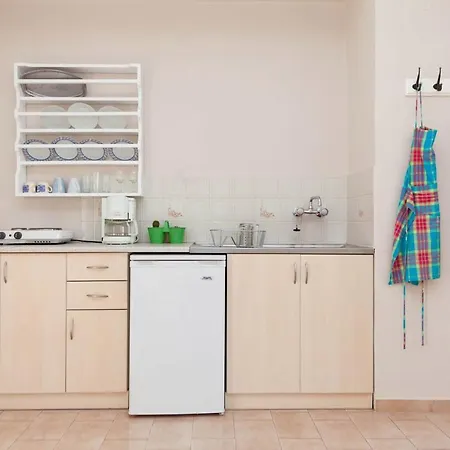 Apartment Raisakis