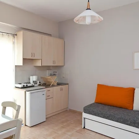 Raisakis Apartment