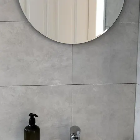 Apartment Raisakis