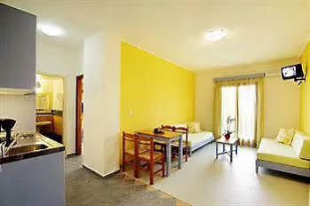 Apartment Raisakis *