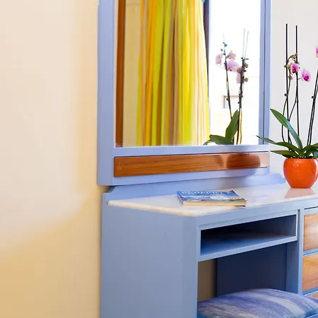 Apartment Raisakis *